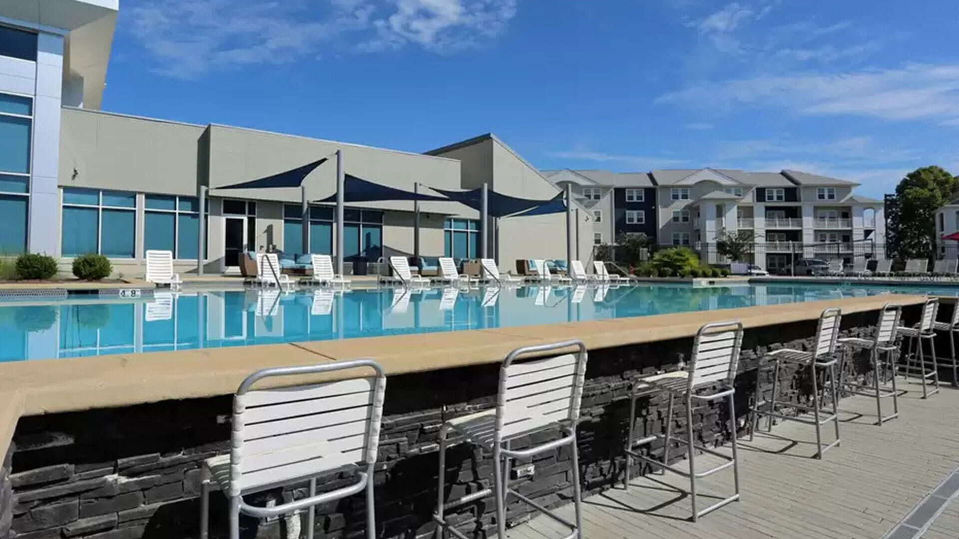 Tuscaloosa student apartment rebrands