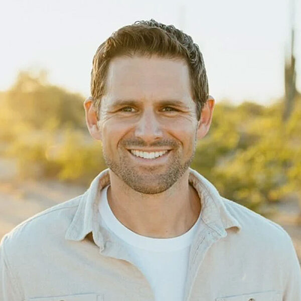 Scott donnell headshot