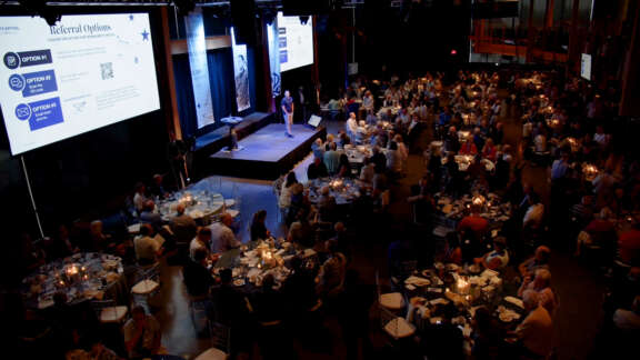 Capital Dinner 7 9 26 01 06 01 14 Still005